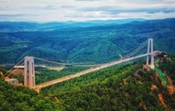 走紅網(wǎng)絡(luò)的網(wǎng)紅吊橋項(xiàng)目經(jīng)營(yíng)優(yōu)勢(shì)有哪些？