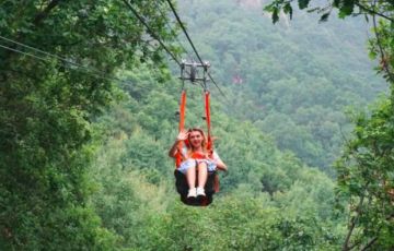 景區(qū)滑索造價(jià)多少錢？滑索安裝費(fèi)用估算