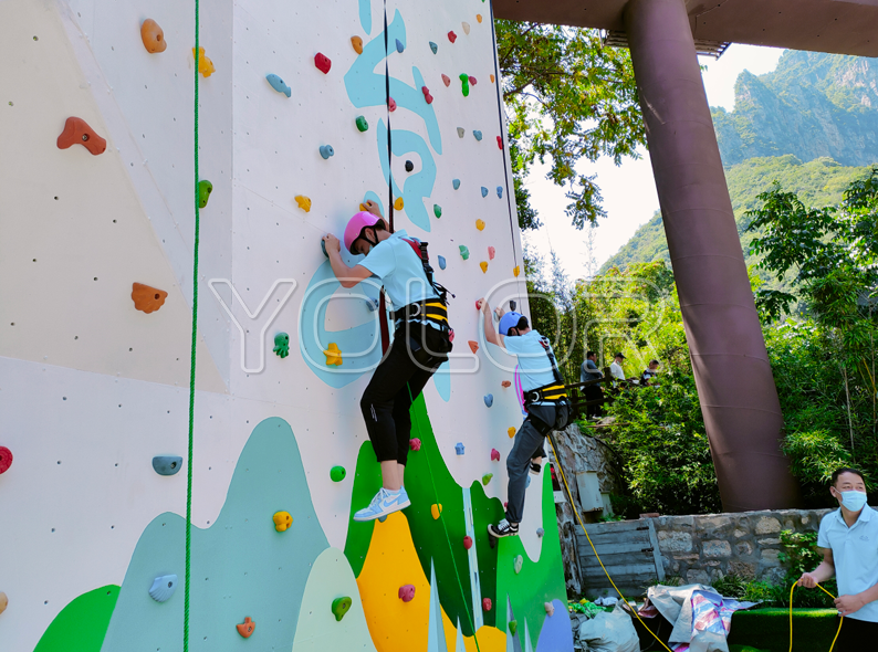 室內攀巖墻和室外攀巖墻的區別